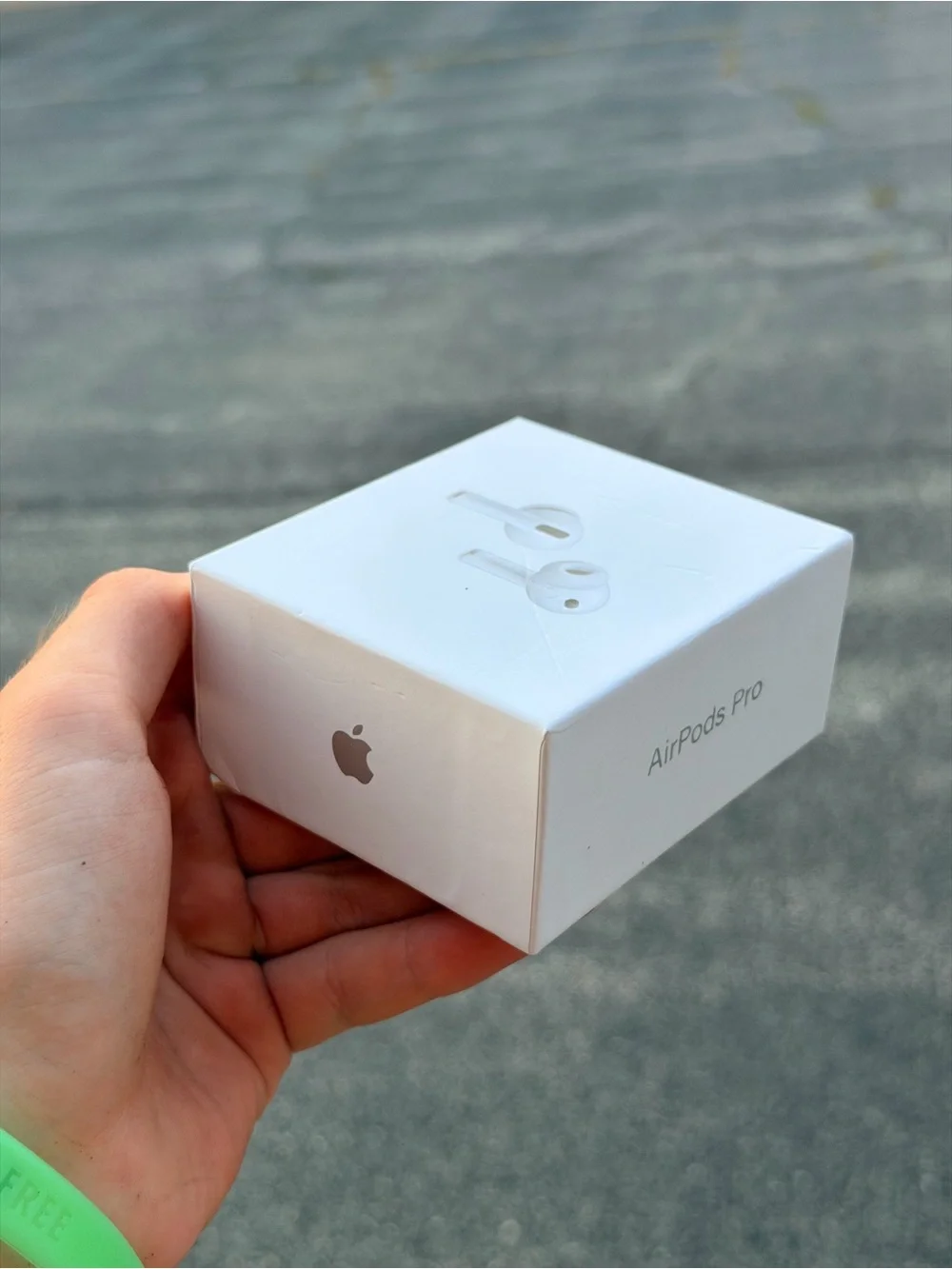 Apple AirPods Pro 3 NEW AMD SEALED